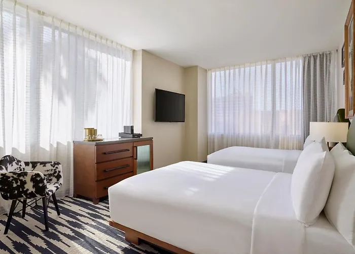 The Leo Kent Hotel, Tucson, A Tribute Portfolio Hotel